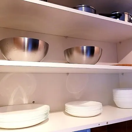 Room In Apartment - Theorynomadrooms Quarto Casal 6
