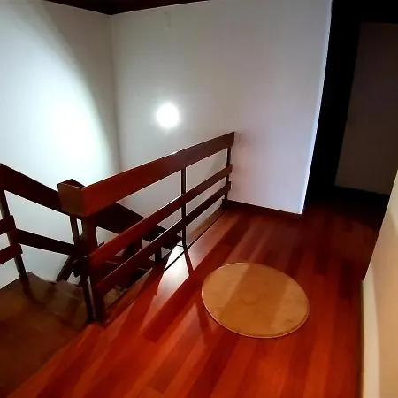 Room In Apartment - Theorynomadrooms Quarto Casal 6 *